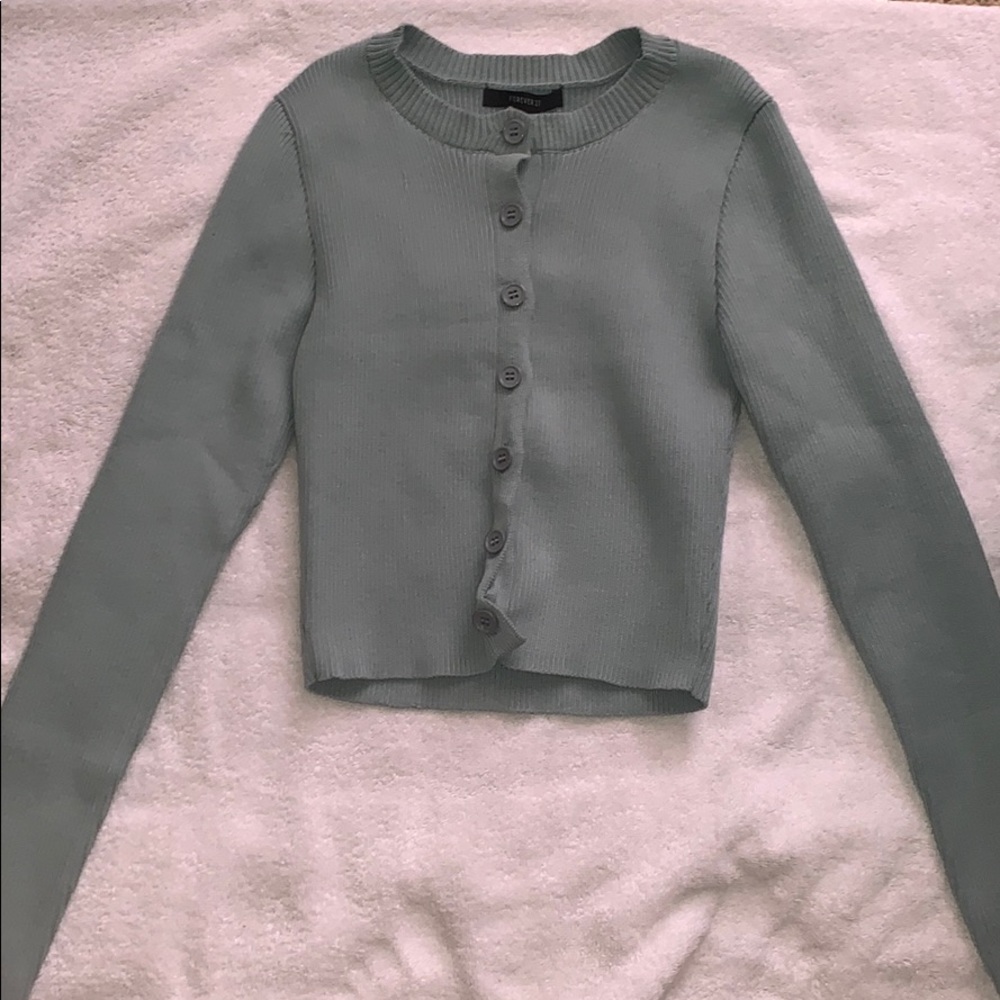 Buttoned down top